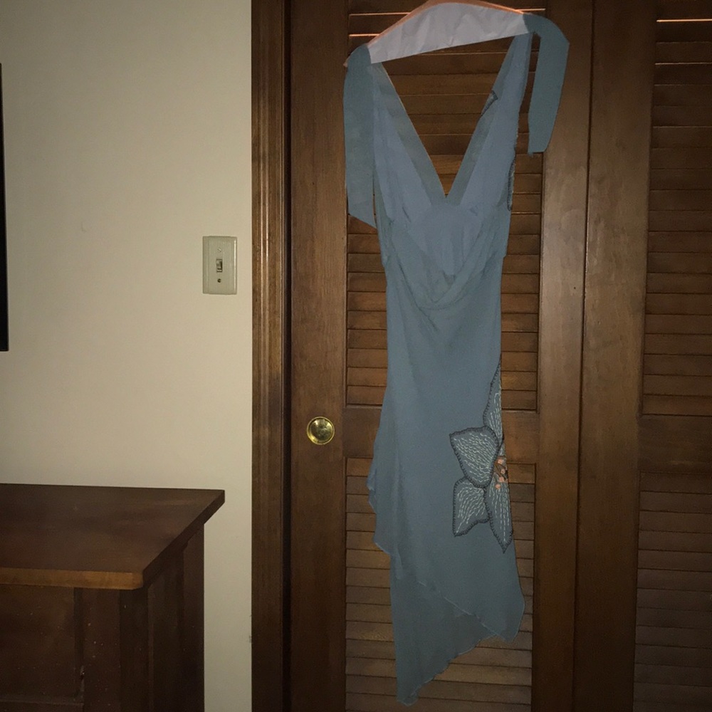 🌺BCBG MAXAZRIA🌺silk halter dress SIZE6 - Picture 3 of 8